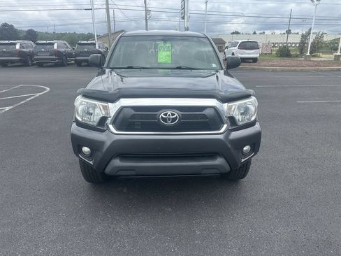 Used 2015 Toyota Tacoma 4x4 Double Cab w/ SR5 Package image 3