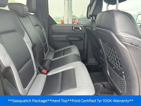 Used 2023 Ford Bronco Big Bend w/ Sasquatch Package AWD/4WD image 25