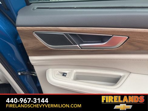 Used 2025 Volkswagen Atlas SE image 34