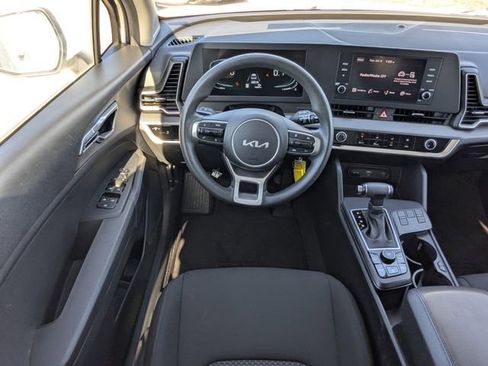 Certified 2024 Kia Sportage LX image 20
