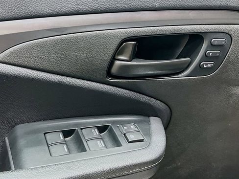 Used 2022 Honda Passport EX-L image 16