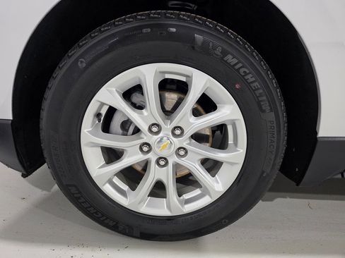 Used 2020 Chevrolet Equinox LT image 8