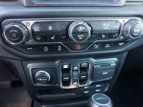 Used 2021 Jeep Gladiator Sport w/ Quick Order Package 24Q 80Th image 12