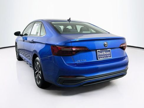 Certified 2023 Volkswagen Jetta S FWD image 6