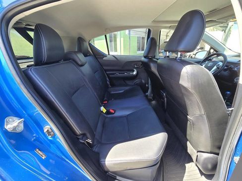 Used 2015 Toyota Prius C Four image 12