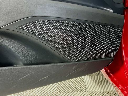 Used 2025 Hyundai Elantra Sport image 12