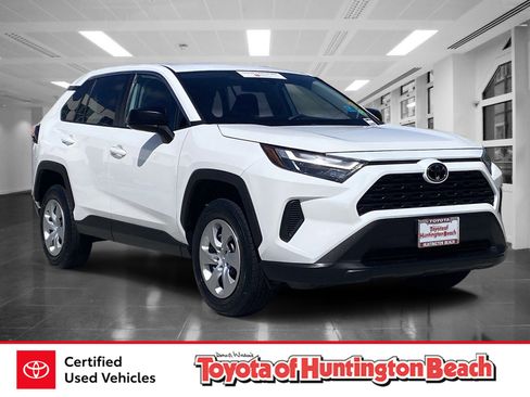 Certified 2024 Toyota RAV4 LE AWD/4WD image 1