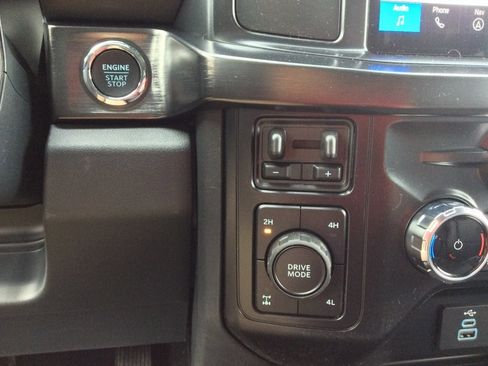 New 2026 Ford F350 Lariat w/ FX4 Off-Road Package image 40