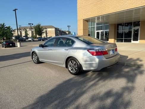 Used 2015 Honda Accord LX image 2