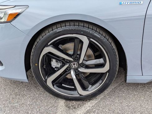Used 2022 Honda Accord Sport image 11