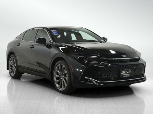 Used 2026 Toyota Crown Limited w/ Advanced Technology Package image 7