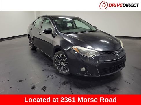 Used 2015 Toyota Corolla S FWD image 1