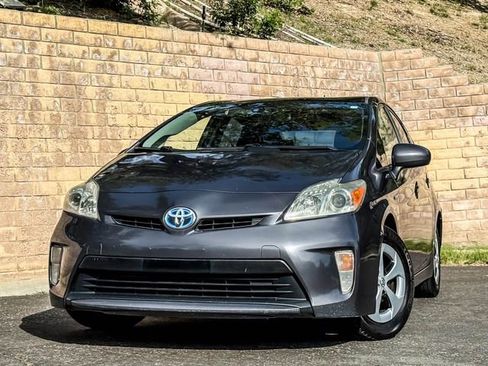Used 2012 Toyota Prius Four image 3