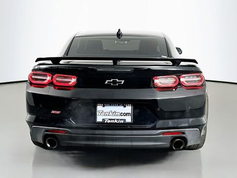 Used 2020 Chevrolet Camaro SS image 6
