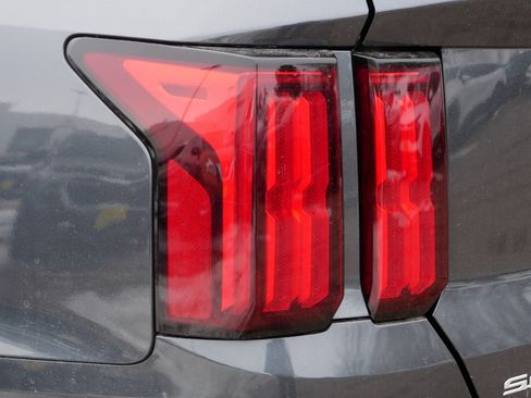 Certified 2023 Kia Sorento SX Prestige image 17