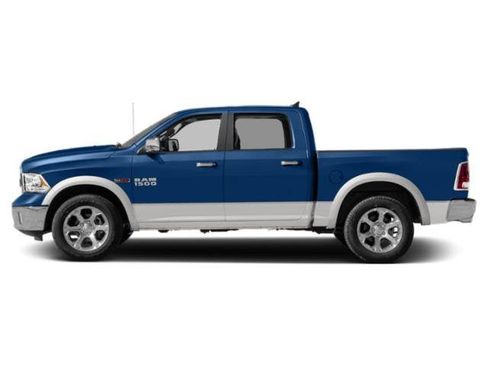Used 2015 RAM 1500 Laramie w/ Convenience Group AWD/4WD image 3