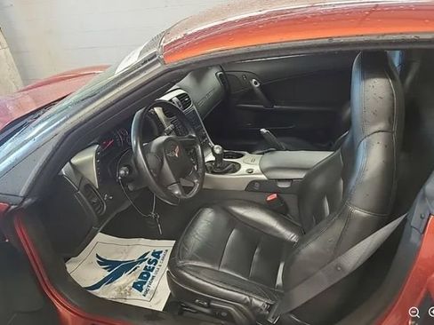 Used 2005 Chevrolet Corvette Coupe w/ Preferred Equipment Group image 8