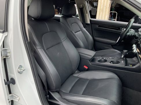 Used 2024 Honda Civic Touring image 21