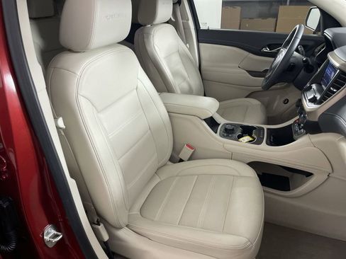 Used 2023 GMC Acadia Denali w/ Denali Ultimate Package image 28