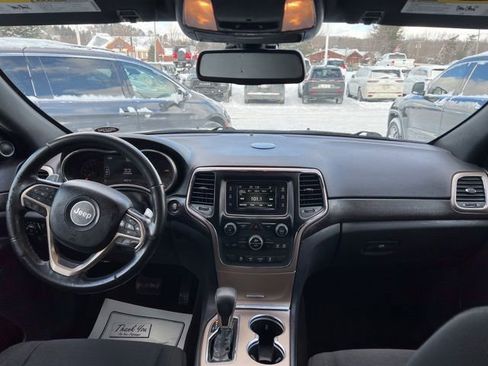 Used 2016 Jeep Grand Cherokee Laredo w/ Quick Order Package 23E image 15