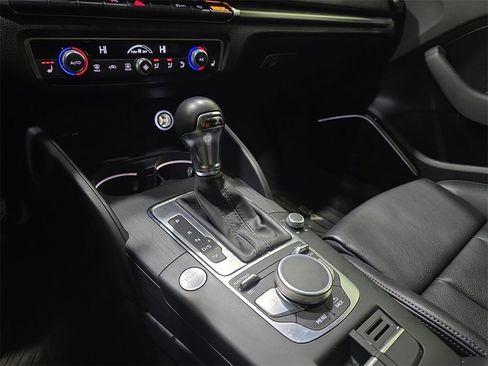 Used 2020 Audi A3 2.0T Premium Plus w/ Premium Plus Package image 27