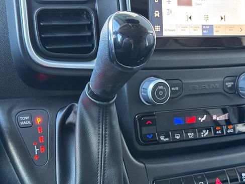 New 2026 RAM ProMaster 2500 w/ Quick Order Package 22G SLT image 19