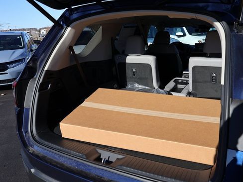 New 2025 Honda Pilot EX-L image 15