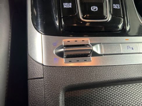 Used 2024 Kia Carnival SX image 16