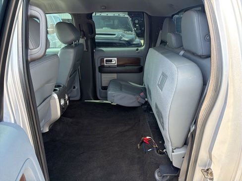 Used 2013 Ford F150 Lariat w/ Mid Equipment Group RWD image 24