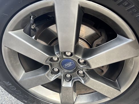 Used 2016 Ford F150 Lariat w/ Equipment Group 502A Luxury image 10