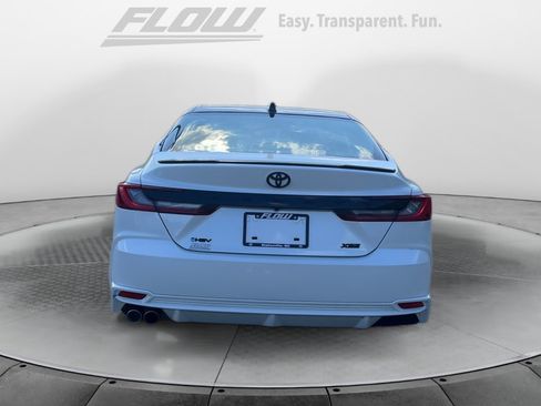 Used 2025 Toyota Camry XSE FWD image 6