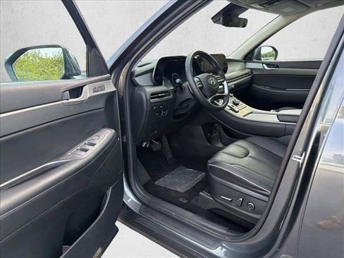Used 2024 Hyundai Palisade SEL w/ Premium Package FWD image 10