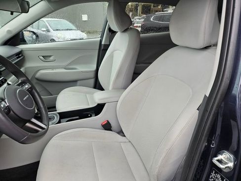 Used 2024 Hyundai Kona SEL image 6