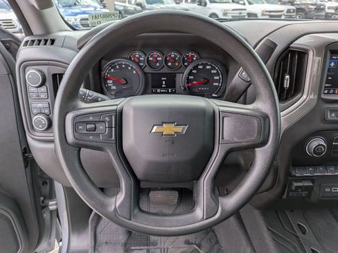 Used 2024 Chevrolet Silverado 1500 Custom image 18
