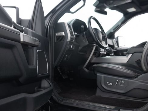 Used 2018 Ford F150 Platinum w/ Equipment Group 701A Luxury AWD/4WD image 31