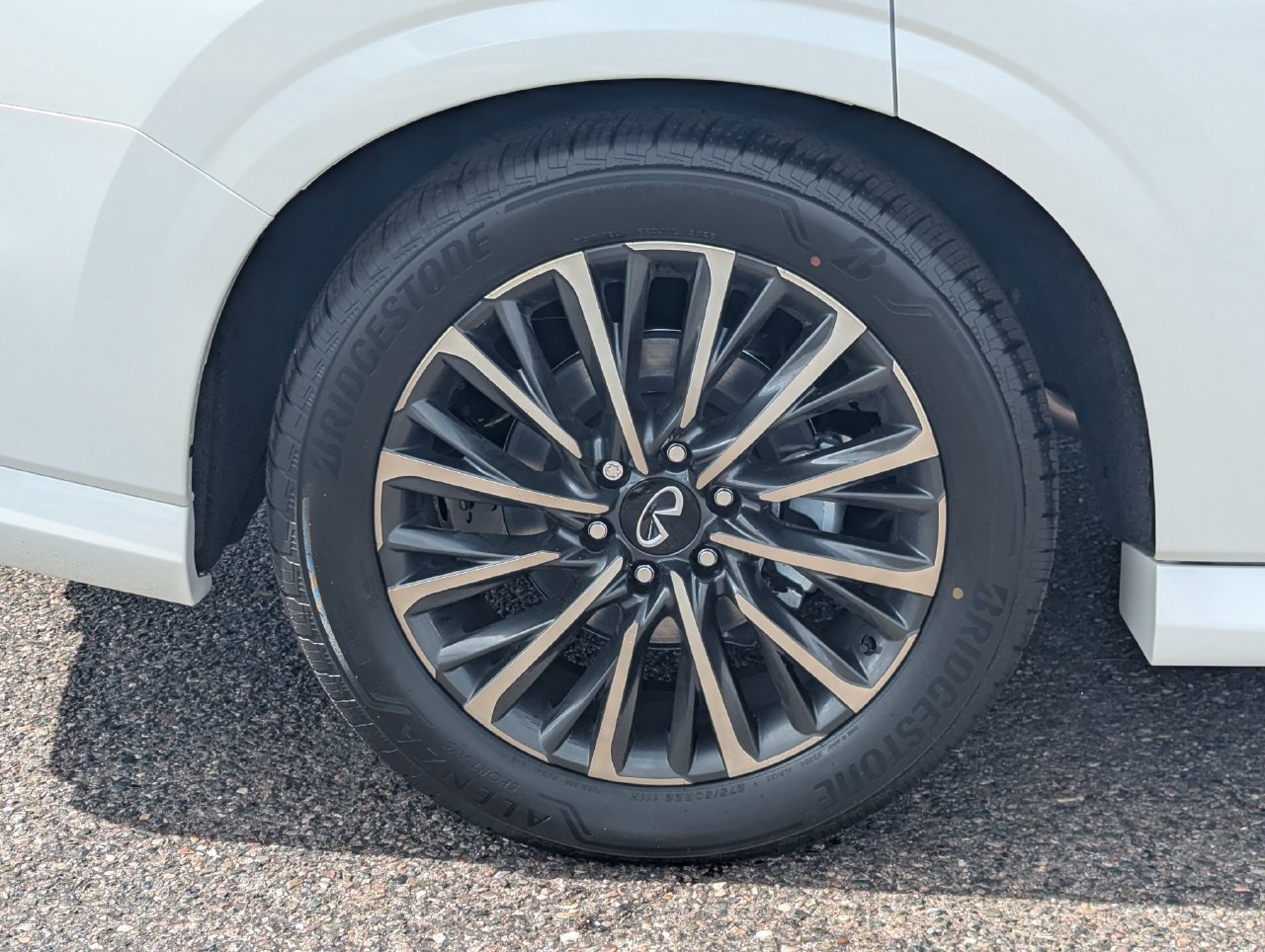 New 2027 INFINITI QX80 Autograph AWD/4WD image 9
