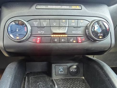 Used 2022 Ford Bronco Sport Outer Banks w/ Tech Package AWD/4WD image 20