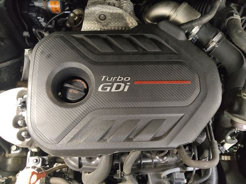 Used 2019 Hyundai Santa Fe Limited image 30