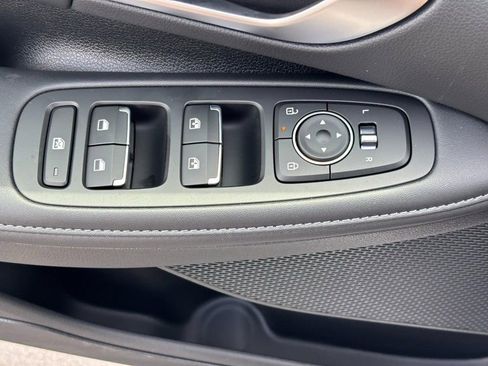 New 2025 Hyundai Sonata Limited FWD image 19