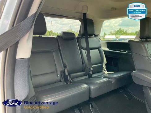 Used 2025 Ford Expedition Active AWD/4WD image 19