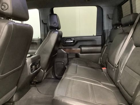 Used 2020 GMC Sierra 3500 Denali AWD/4WD image 8