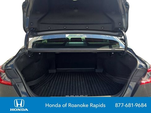 Used 2025 Toyota Camry XSE FWD image 19