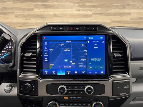 Used 2022 Ford F350 Limited image 22