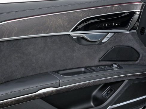 New 2025 Audi A8 L 3.0T image 6