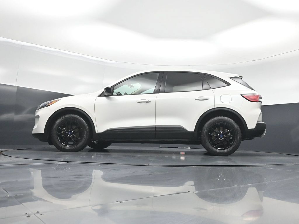 Used 2020 Ford Escape SE Sport FWD image 8