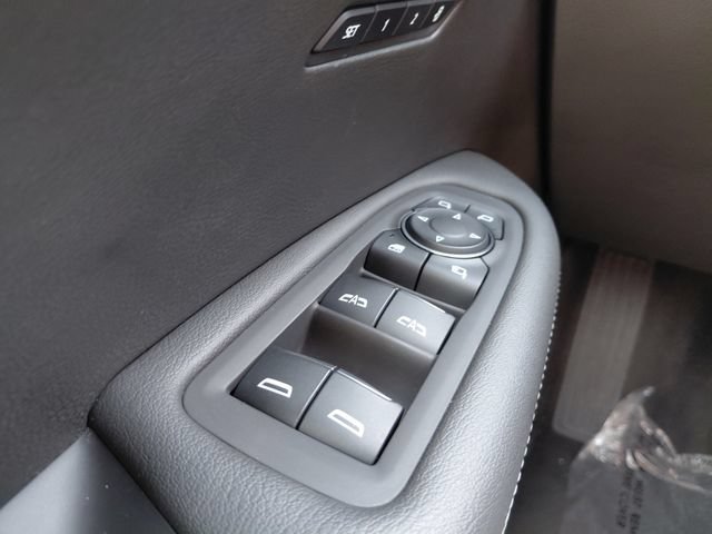 Certified 2024 Cadillac XT6 Premium Luxury FWD image 24