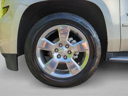 Used 2017 Chevrolet Tahoe Premier AWD/4WD image 24