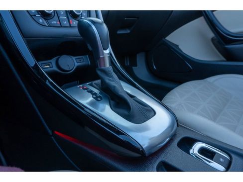 Used 2016 Buick Cascada Premium image 24