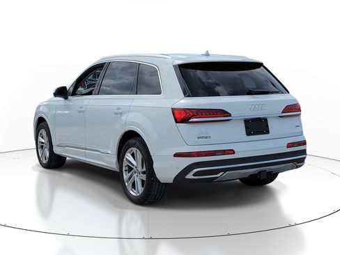 Used 2020 Audi Q7 3.0T Premium Plus AWD/4WD image 4