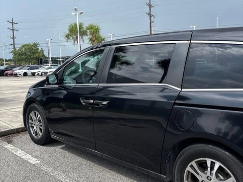 Used 2011 Honda Odyssey EX-L image 3